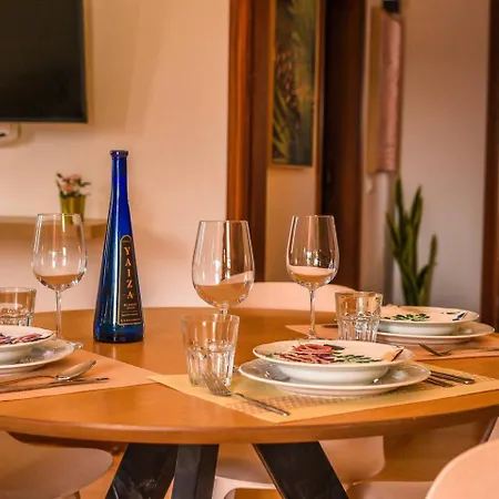 Vila Agradable Y Familiar, Con Piscina 